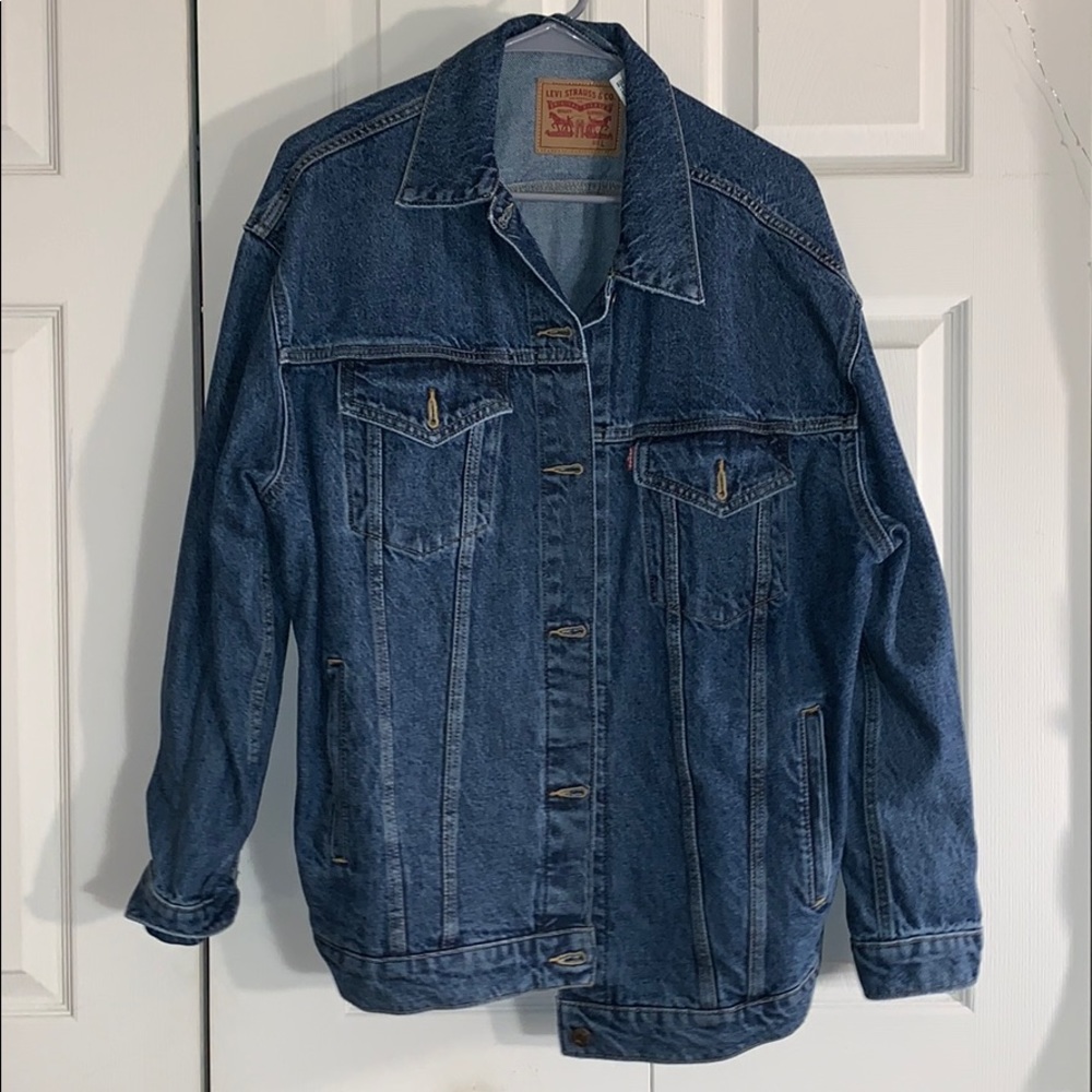 Levi’s Women’s Oversized Denim Jacket
